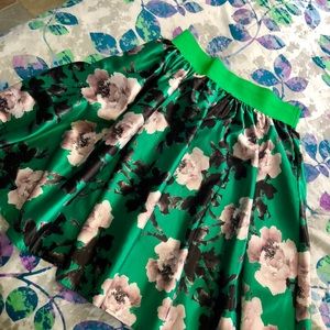 Society Plus plus sized floral skirt size 14/16